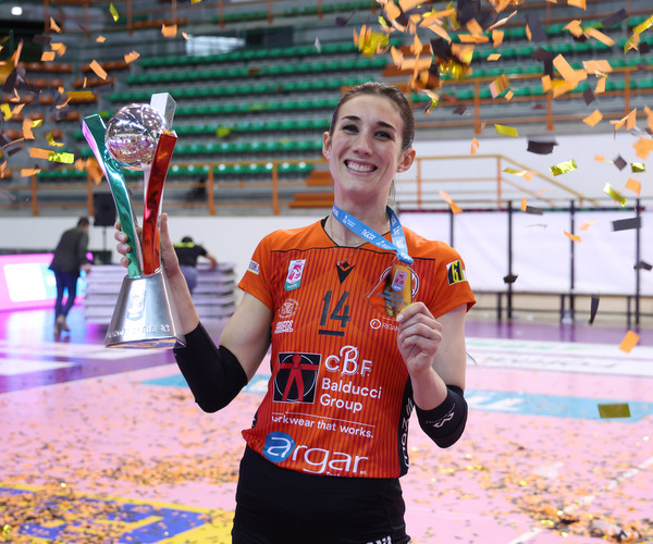 Grazie Capitano: si separano dopo quattro stagioni insieme e due promozioni in A1 le strade di Alessia Fiesoli e CBF Balducci HR