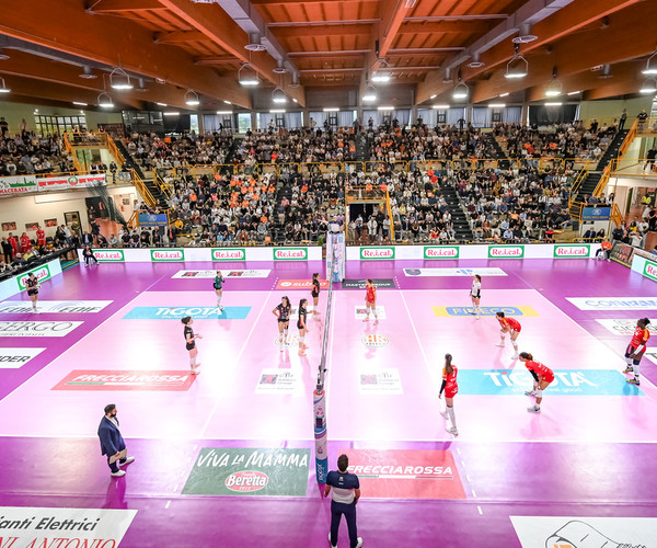 L’hai mA1 vista dal vivo? È tutta un’altra cosa! Parte la seconda fase della campagna abbonamenti 25/26 Serie A1 Tigotà