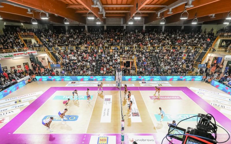 "Vivi ogni emozione". Riprende dal 26 agosto la campagna abbonamenti 26/27 della CBF Balducci HR, non perderti nessuna sfida della LVF A1 Fineco