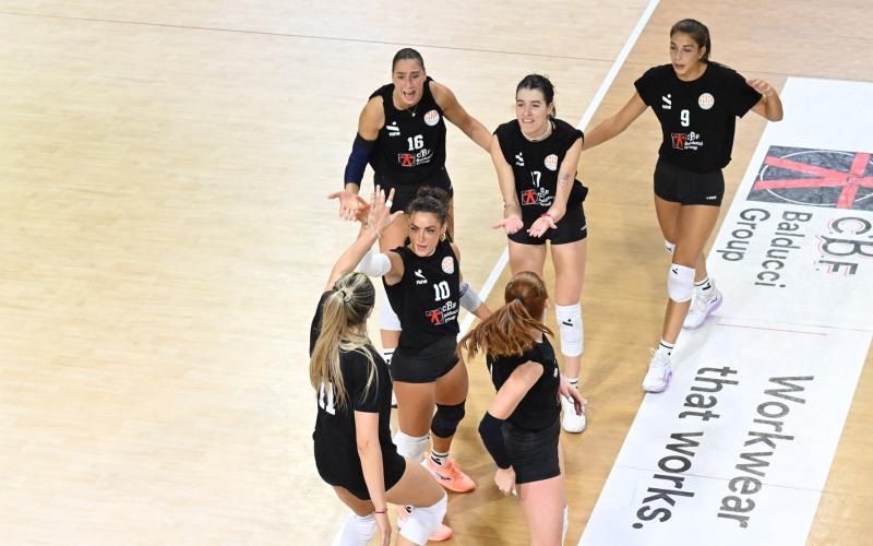 Ci siamo, inizia l'avventura nella LVF A1 Fineco 26/27: domenica 4 (ore 17) arancionere in campo a Treviglio per la sfida con Bergamo