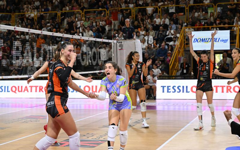 Sabato 31 (ore 18) le arancionere tornano in campo al Fontescodella VS Cuneo: il match della sesta di andata mette in palio punti importanti
