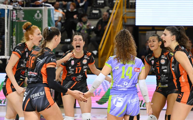 Le interviste arancionere dopo la vittoria in quattro set nel match con la formazione cuneese